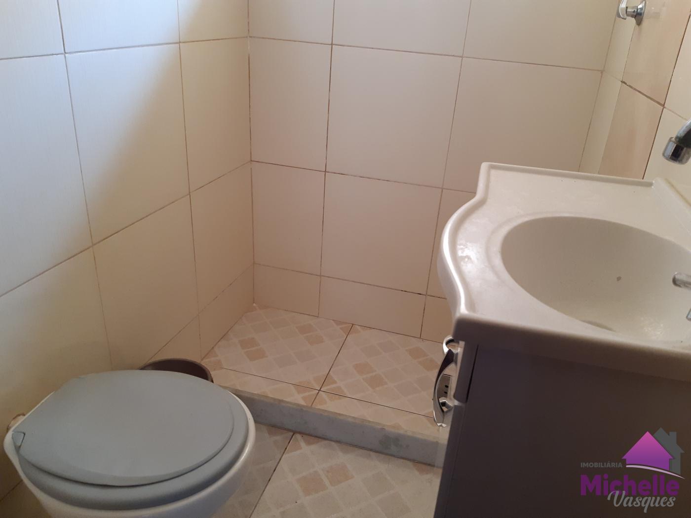 Apartamento para Alugar em AGRIOES, Teresópolis - RJ - Foto 6