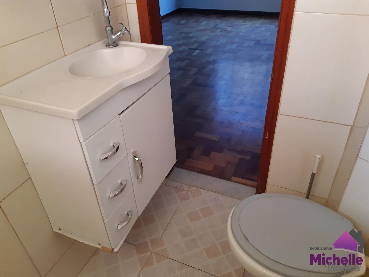 Apartamento para Alugar em AGRIOES, Teresópolis - RJ - Foto 7