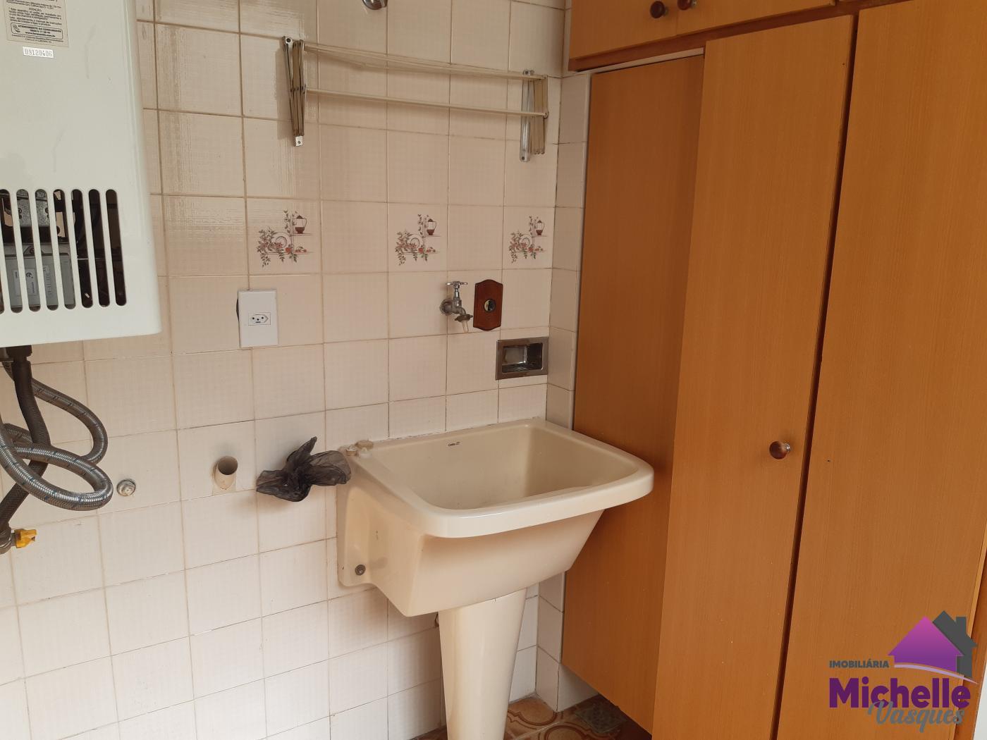 Apartamento para Alugar em AGRIOES, Teresópolis - RJ - Foto 15