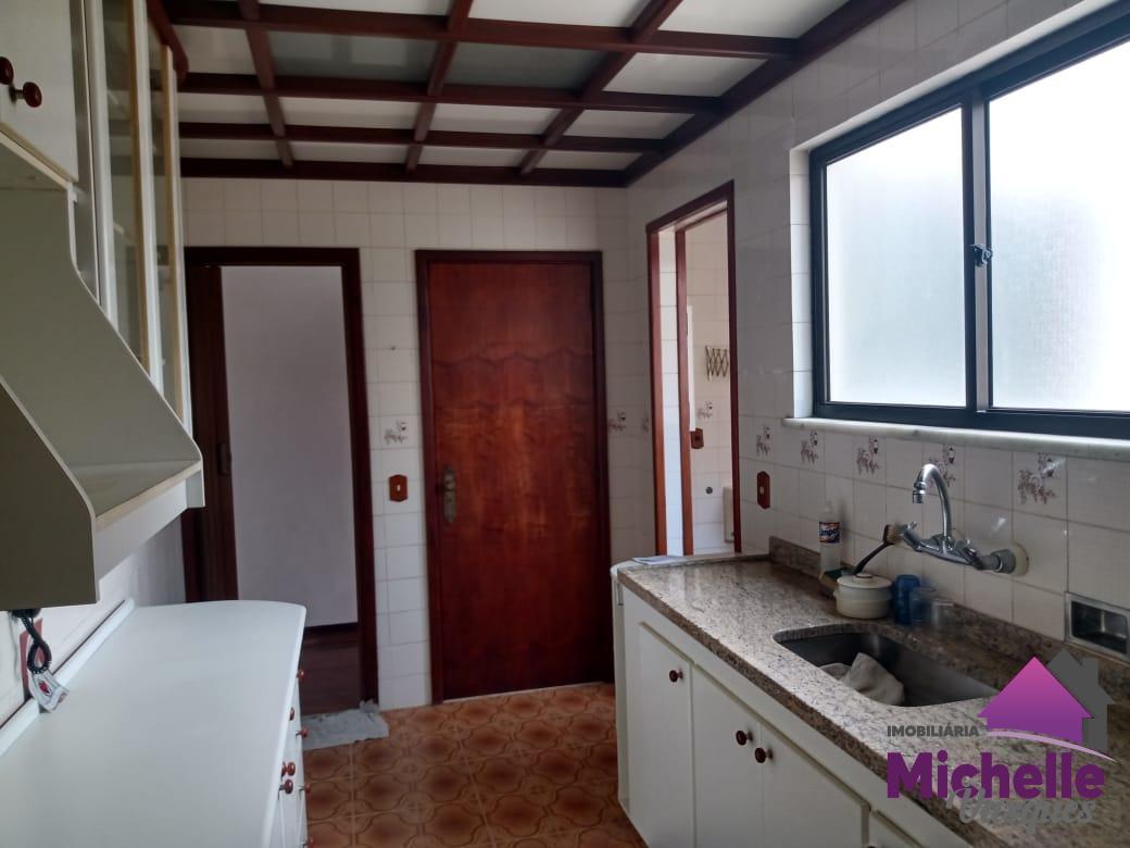 Apartamento para Alugar em AGRIOES, Teresópolis - RJ - Foto 12